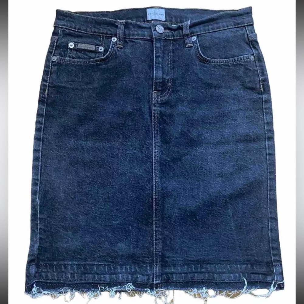 Calvin Klein Jeans Denim Skirt Dark Wash Size‎ 7